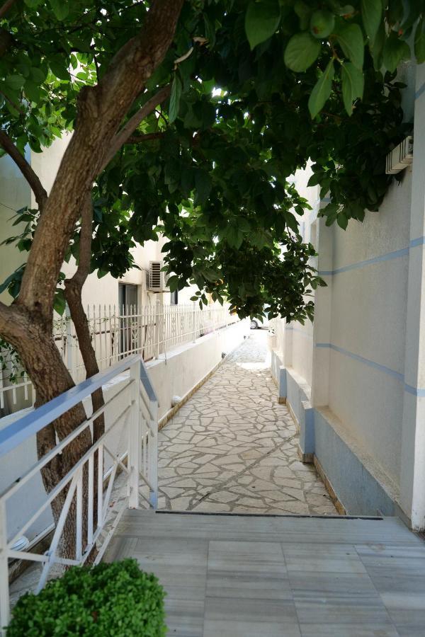 Vila Baka Ksamil Luaran gambar